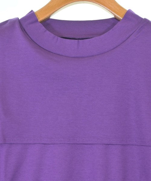 HUMAN WOMAN เสื้อยืด/เสื้อท็อปส์