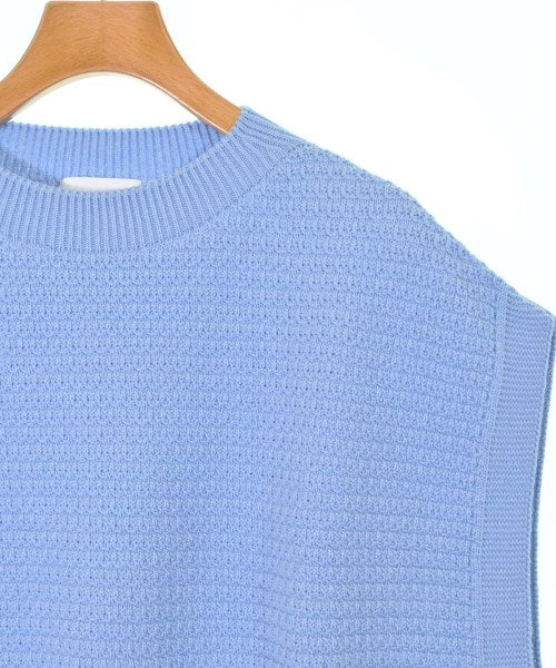 HUMAN WOMAN เสื้อกั๊ก