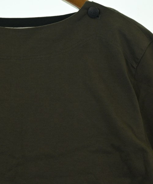 HUMAN WOMAN เสื้อยืด/เสื้อท็อปส์