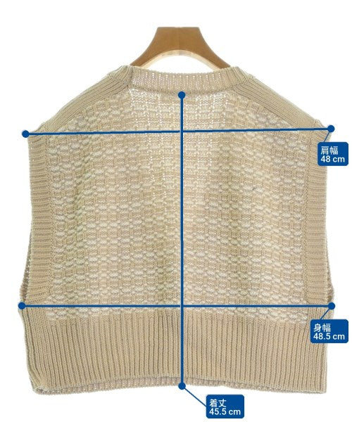HUMAN WOMAN เสื้อแขนกุด