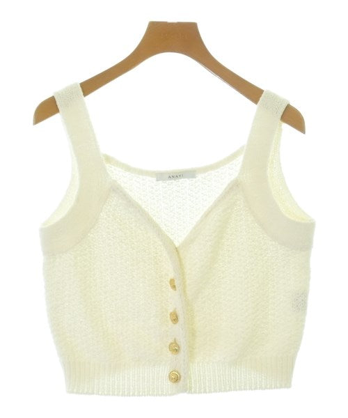 ANAYI เสื้อแขนกุด