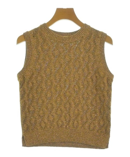 ANAYI เสื้อแขนกุด