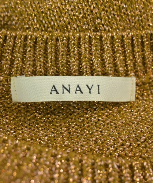 ANAYI เสื้อแขนกุด