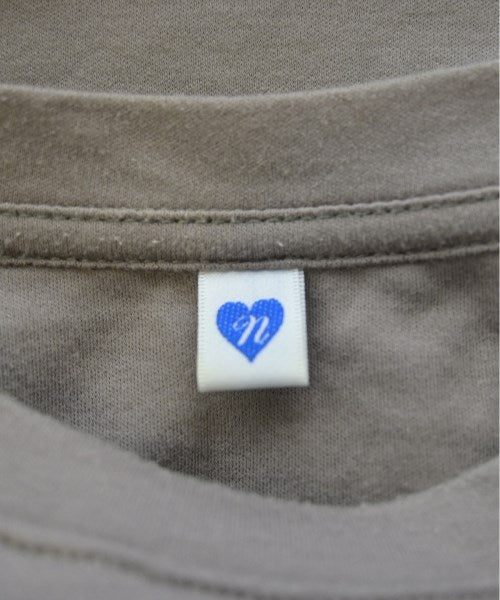 Nolley's เสื้อยืด/เสื้อท็อปส์