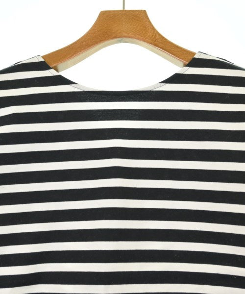 Nolley's เสื้อยืด/เสื้อท็อปส์