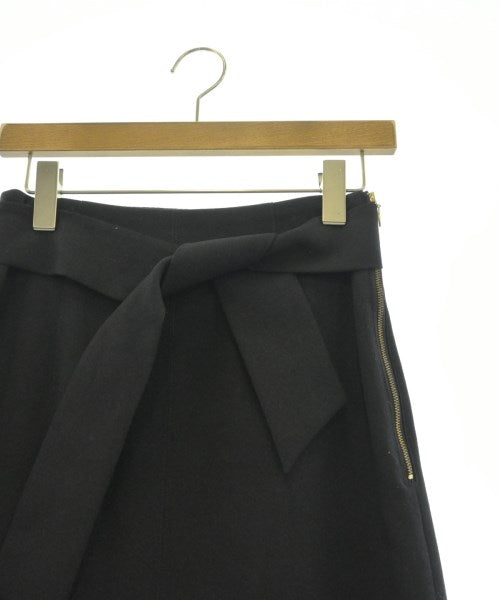 Nolley's กระโปรงยาวถึงเข่า