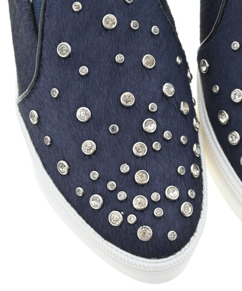 VII XII XXX รองเท้าผ้าใบ