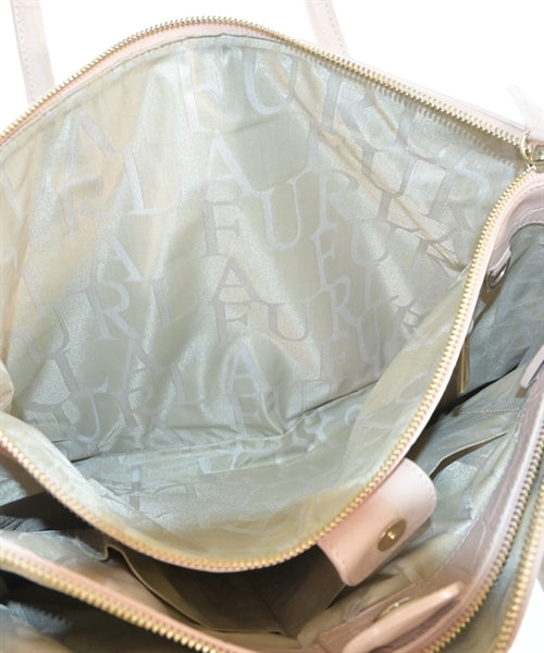 FURLA กระเป๋าถือ