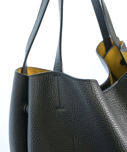FURLA กระเป๋าถือ