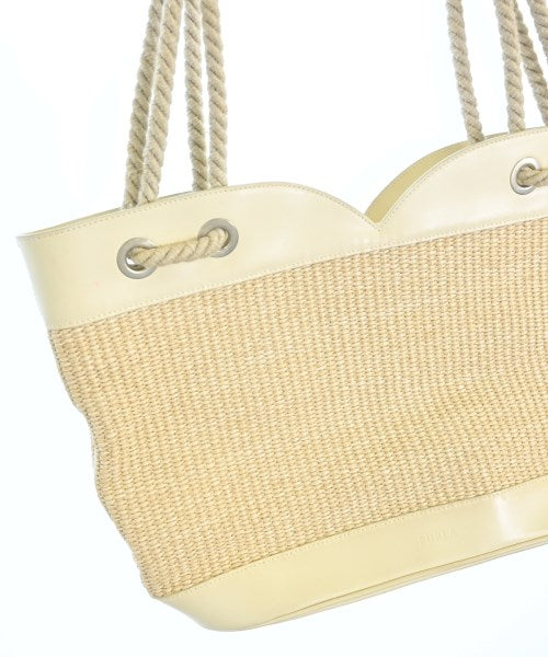 FURLA กระเป๋าถือขนาดใหญ่