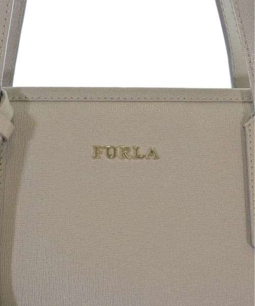 FURLA กระเป๋าถือขนาดใหญ่