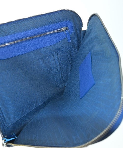 FURLA คลัตช์