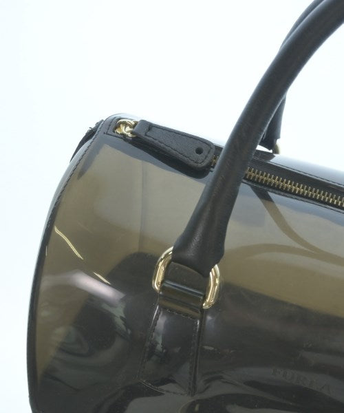 FURLA กระเป๋าใส่อุปกรณ์ขนาดใหญ่