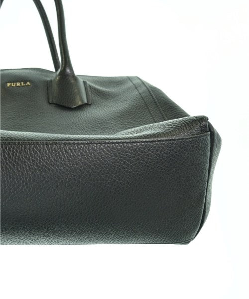 FURLA กระเป๋าใส่อุปกรณ์ขนาดใหญ่