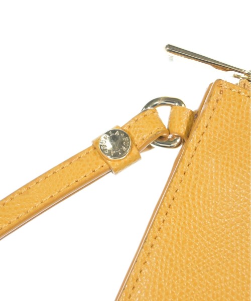 FURLA คลัตช์