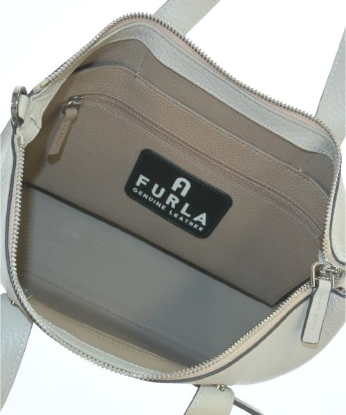FURLA กระเป๋าถือขนาดใหญ่