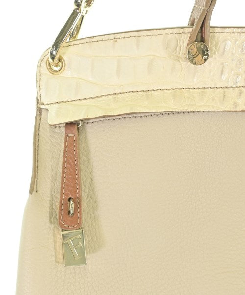 FURLA กระเป๋าถือ
