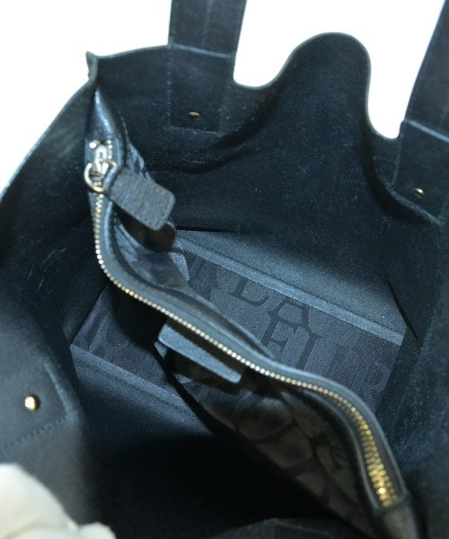 FURLA กระเป๋าถือ