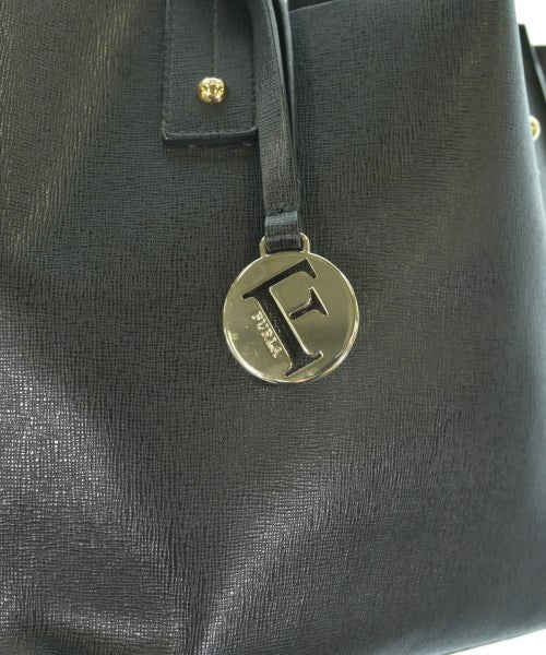 FURLA กระเป๋าถือ