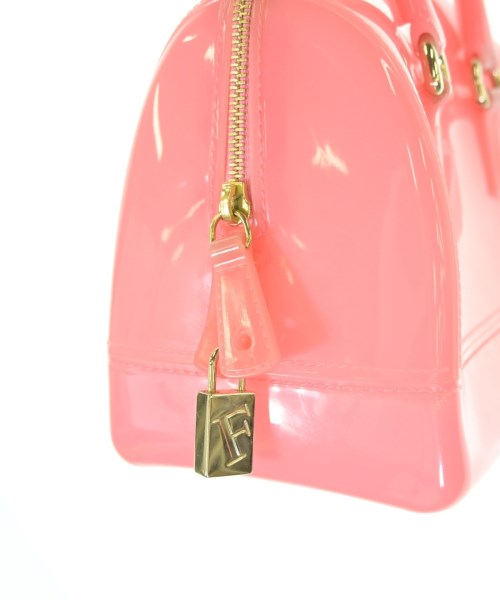 FURLA กระเป๋าใส่อุปกรณ์ขนาดใหญ่