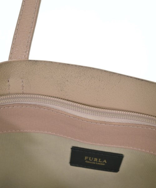FURLA กระเป๋าถือขนาดใหญ่