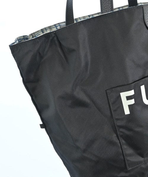 FURLA กระเป๋าถือขนาดใหญ่
