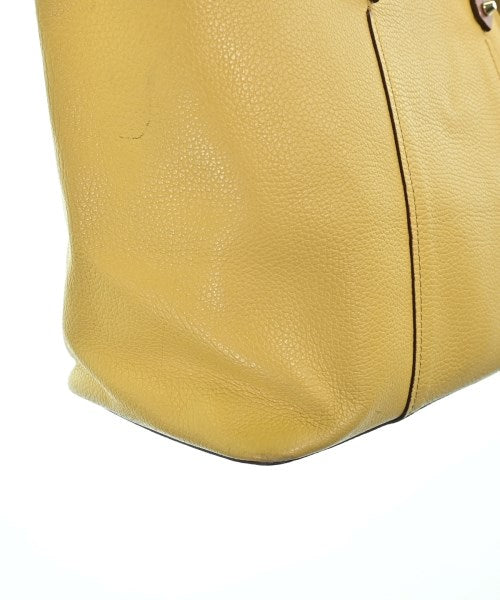 FURLA กระเป๋าถือ