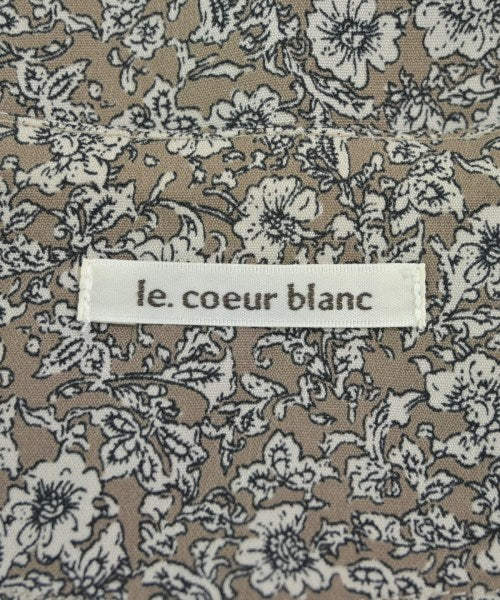 le coeur blanc เดรสที่เป็นเสื้อเชิ้ตตัวยาว