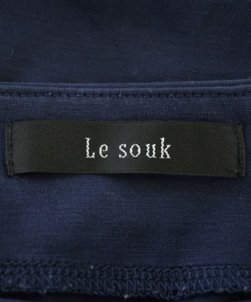 Le souk เสื้อยืด/เสื้อท็อปส์