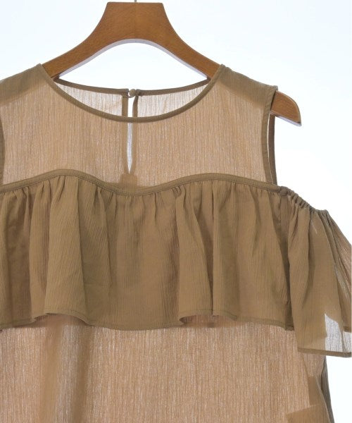 GRACE CONTINENTAL เสื้อสตรี