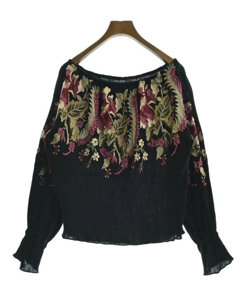 GRACE CONTINENTAL เสื้อสตรี