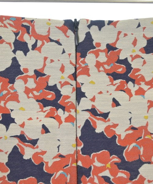 marimekko กระโปรงยาวถึงเข่า