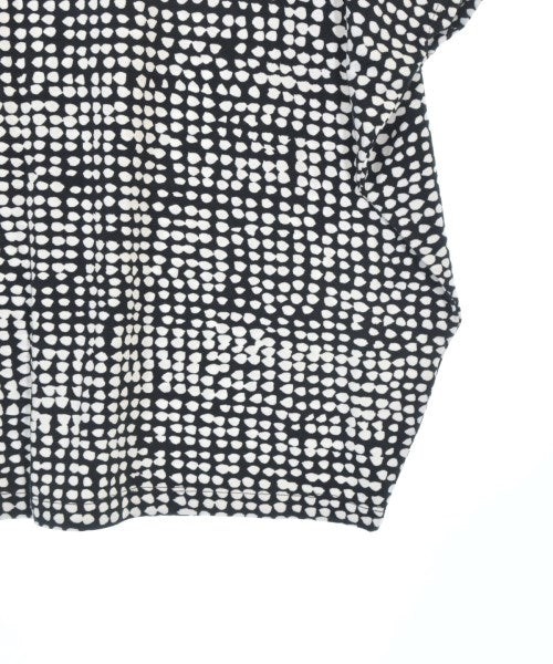 marimekko เสื้อยืด/เสื้อท็อปส์