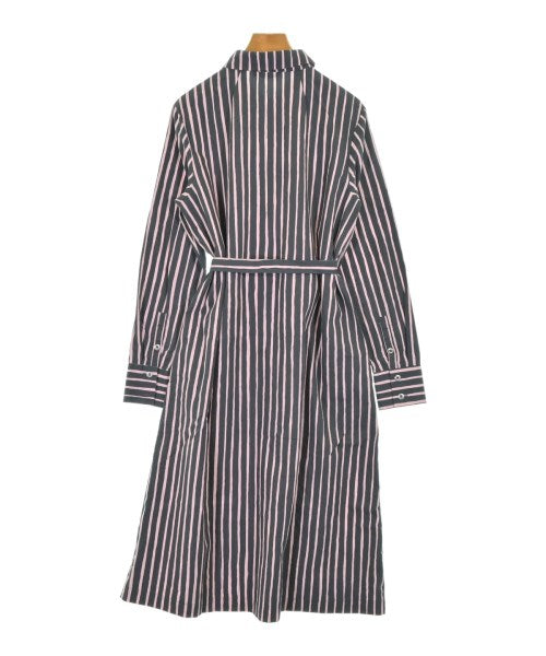 marimekko เดรสที่เป็นเสื้อเชิ้ตตัวยาว