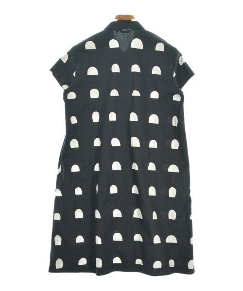 marimekko เดรสที่เป็นเสื้อเชิ้ตตัวยาว