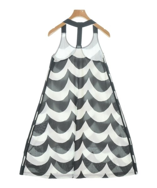 marimekko ชุดเดรส