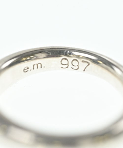 e.m. แหวน