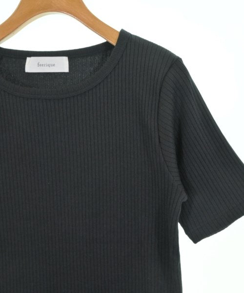 Feerique เสื้อยืด/เสื้อท็อปส์