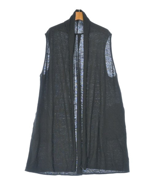 ina เสื้อแขนกุด