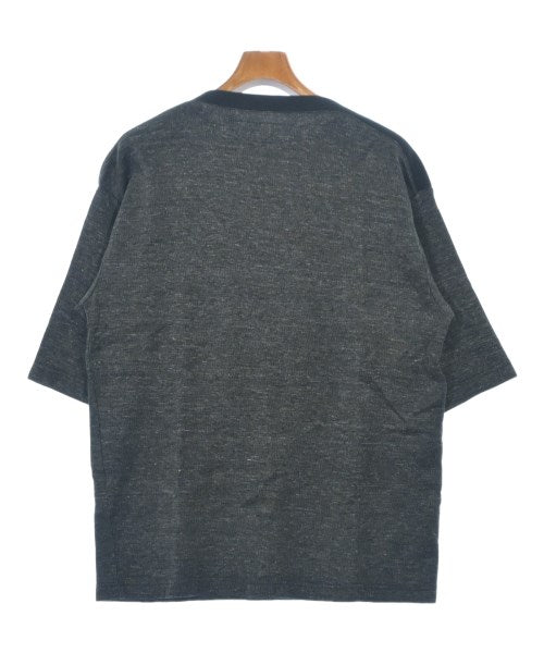 LB.03 Section เสื้อยืด/เสื้อท็อปส์