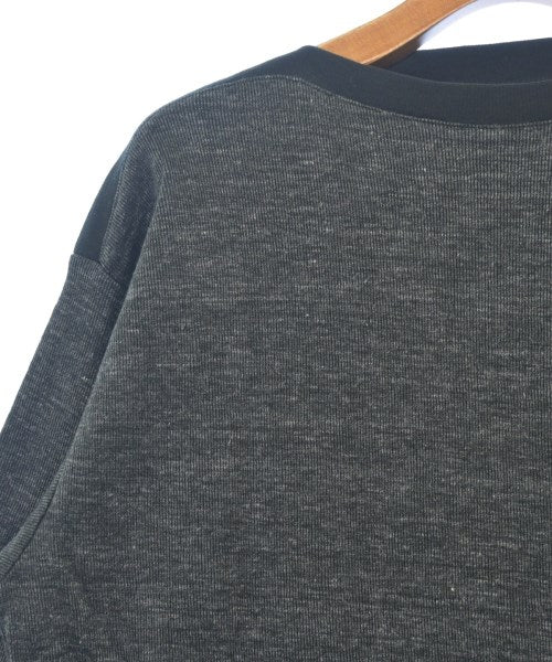 LB.03 Section เสื้อยืด/เสื้อท็อปส์