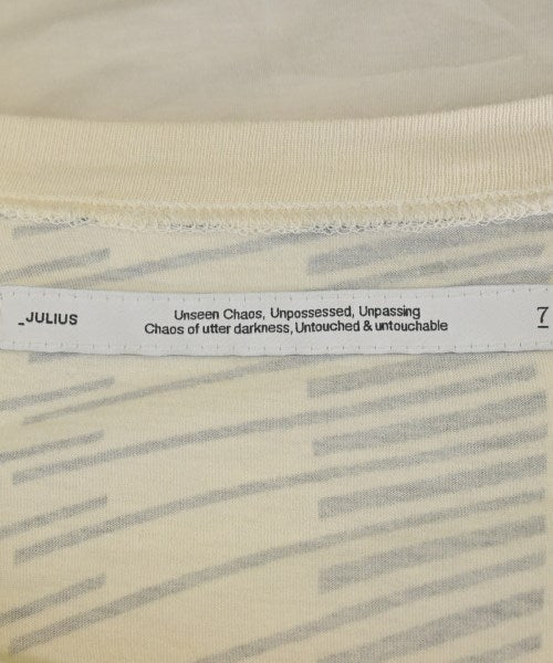 JULIUS เสื้อยืด/เสื้อท็อปส์