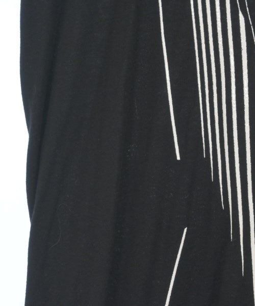 JULIUS เสื้อยืด/เสื้อท็อปส์