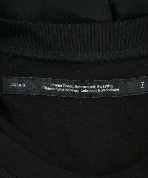 JULIUS เสื้อยืด/เสื้อท็อปส์