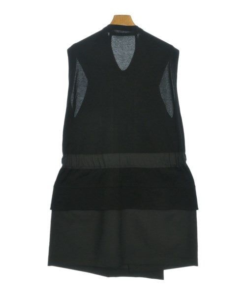 JULIUS เสื้อยืด/เสื้อท็อปส์