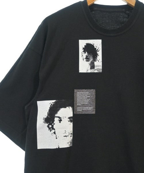 JULIUS เสื้อยืด/เสื้อท็อปส์