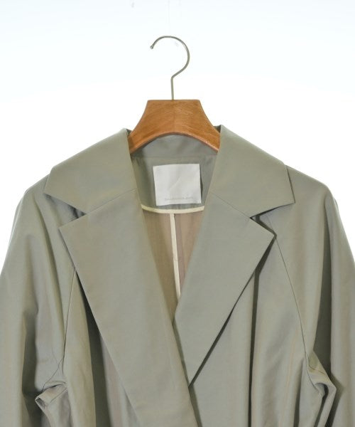 GALLARDA GALANTE เสื้อกันฝน