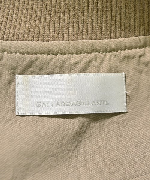 GALLARDA GALANTE แจ็คเก็ตเบลาส์ อื่น