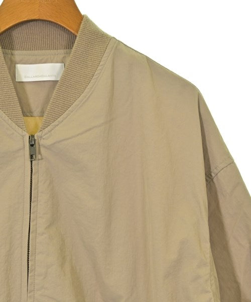 GALLARDA GALANTE แจ็คเก็ตเบลาส์ อื่น