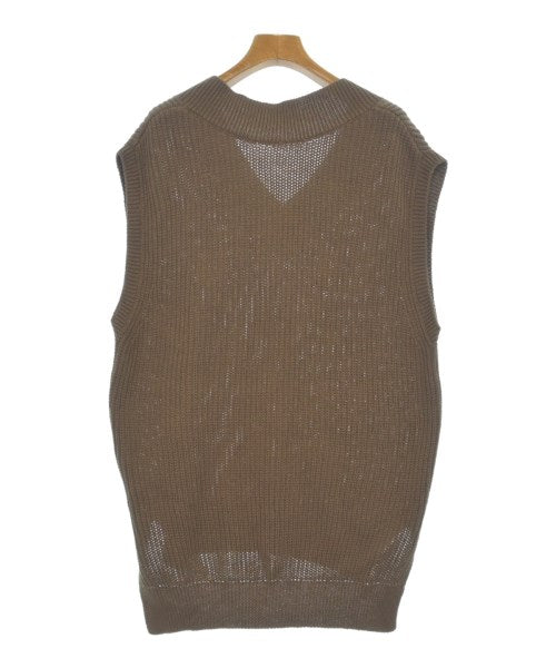 GALLARDA GALANTE เสื้อแขนกุด